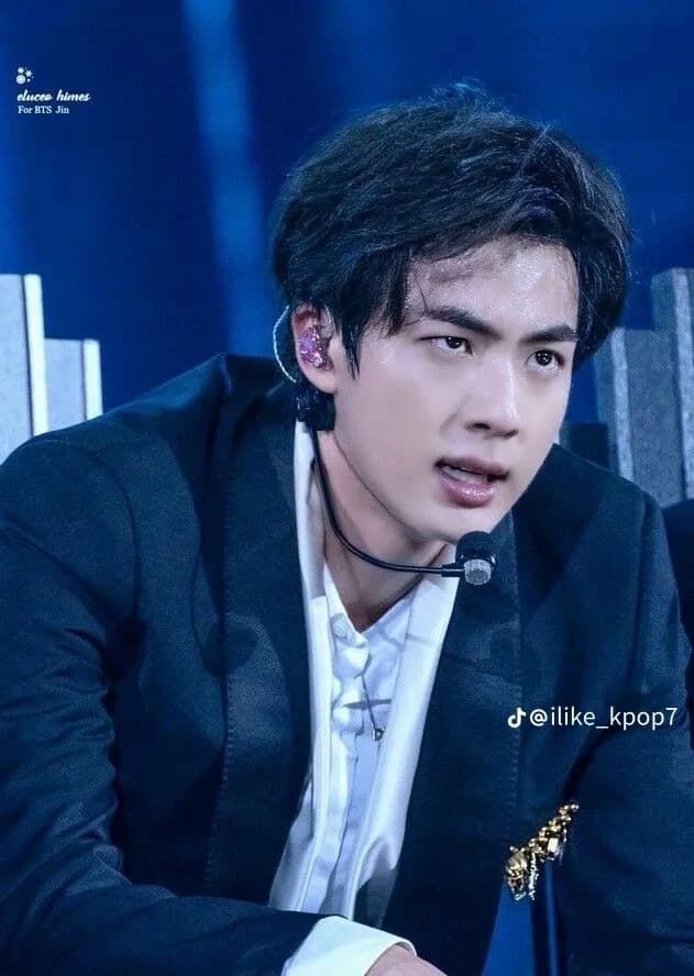 kim seokjin thumbnail