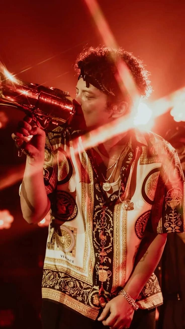 Bruno Mars thumbnail