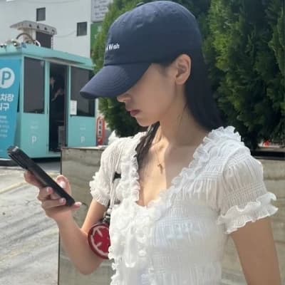 Mina thumbnail