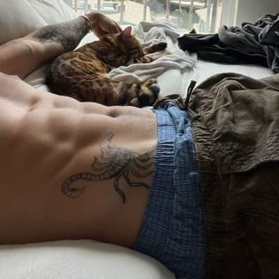 Dominique thumbnail