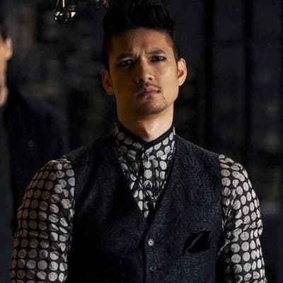 Magnus Bane thumbnail