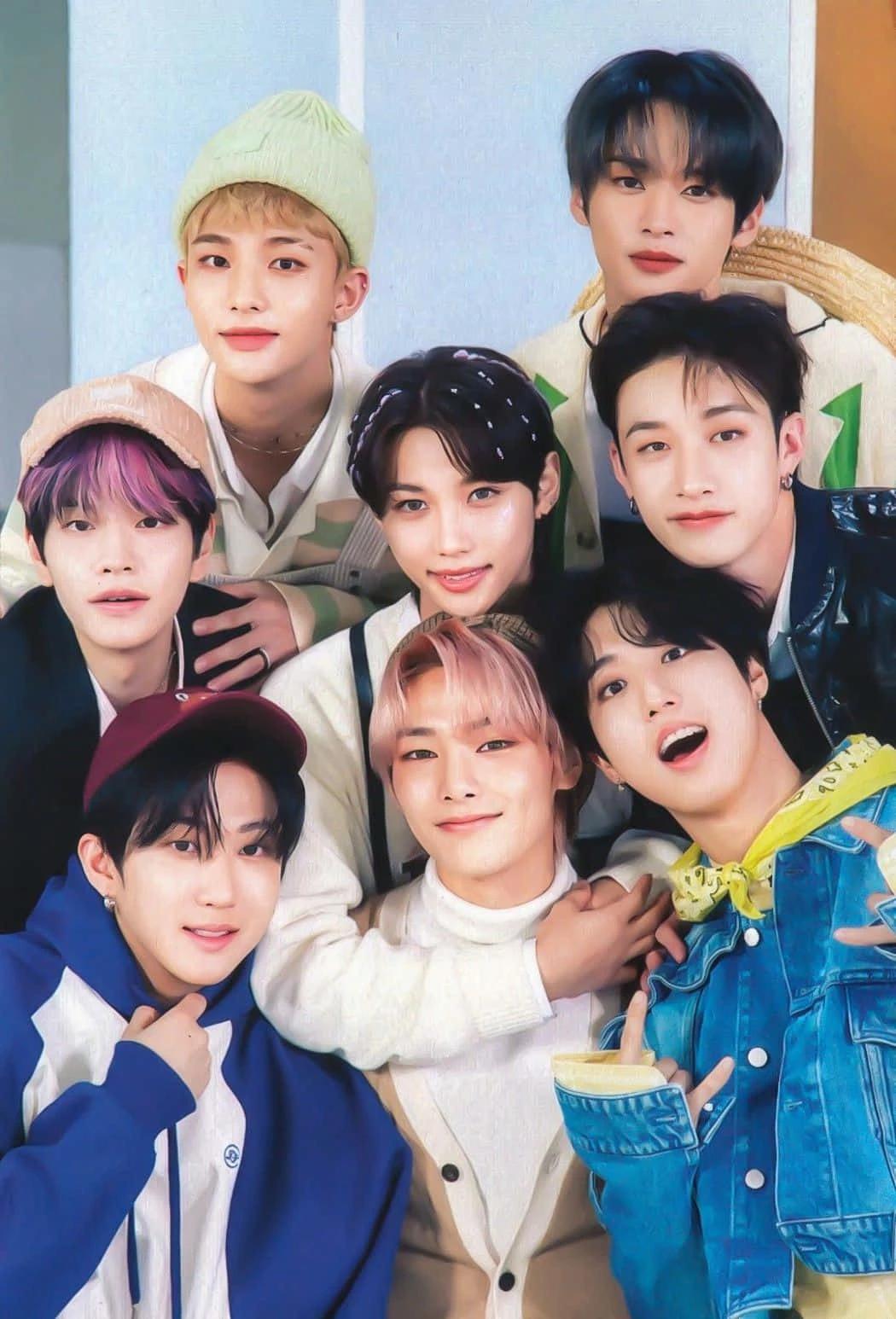 stray kids thumbnail