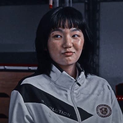 Park Mi-jin thumbnail