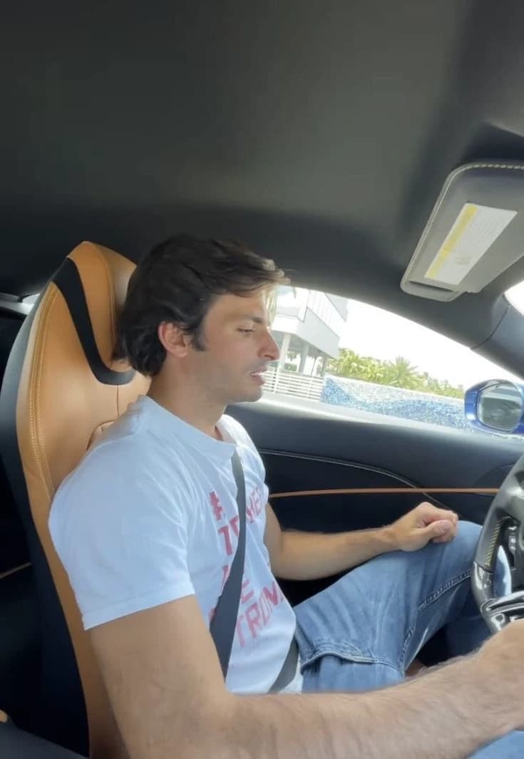 Carlos Sainz thumbnail