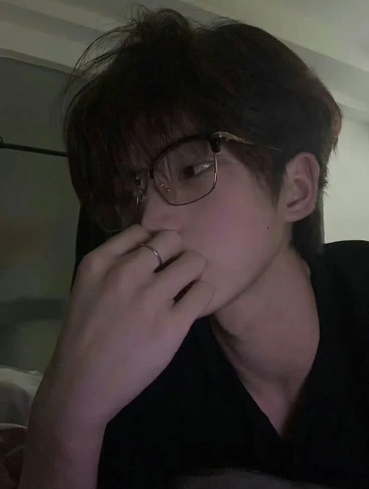 Alex thumbnail
