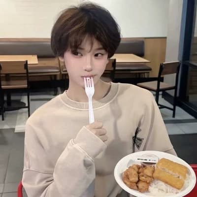 Your femboy Chinese little brother Zheng Hao | BL thumbnail