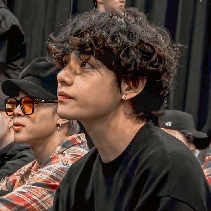 Kim taehyung thumbnail