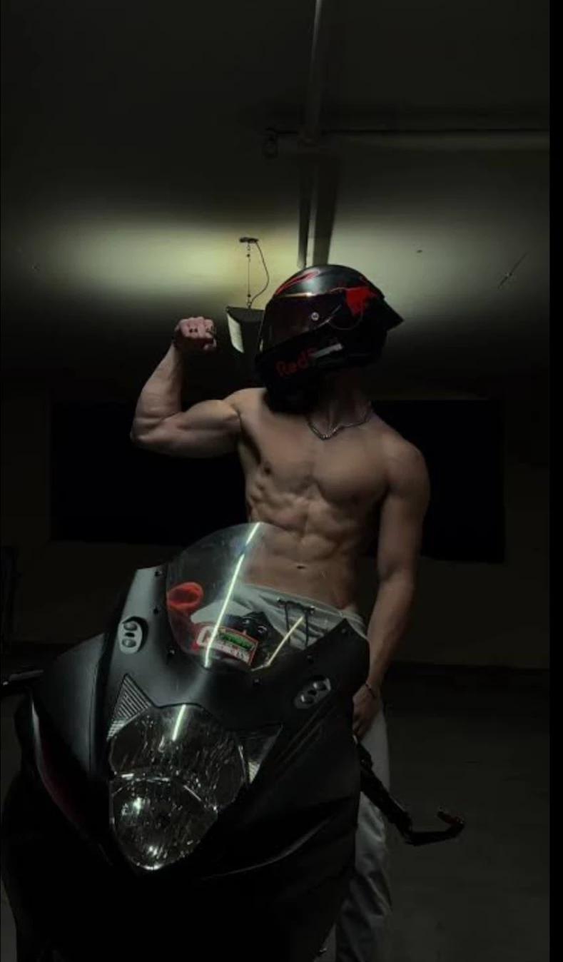 Liam thumbnail
