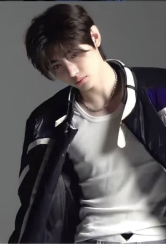 Sunghoon  thumbnail