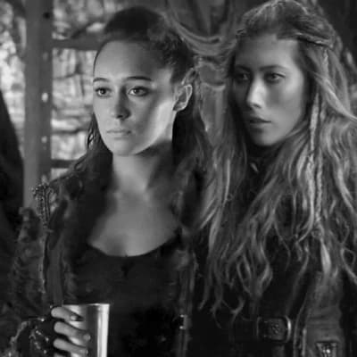 Lexa komtrikru and Anya komtrikru thumbnail