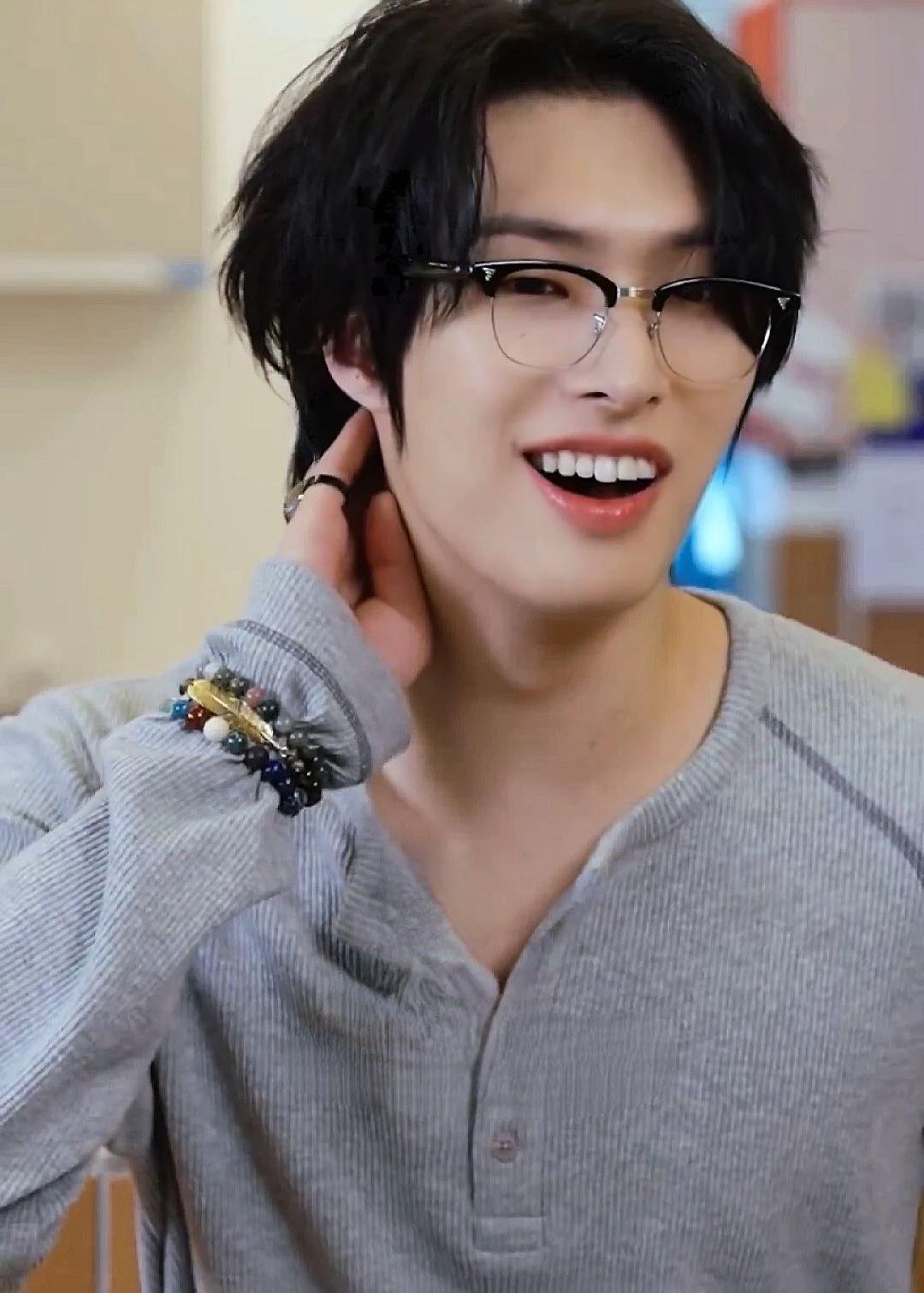Mingi thumbnail