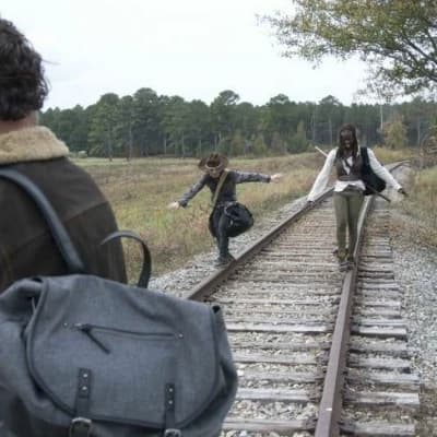 THE WALKING DEAD ! thumbnail