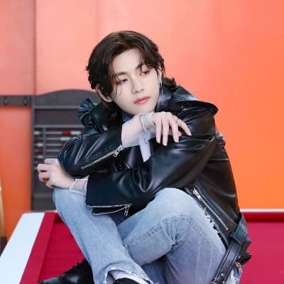 Kim taehyung thumbnail