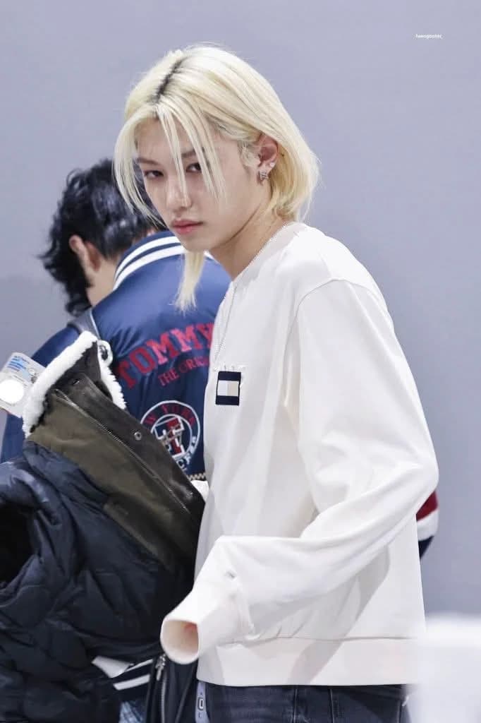 Lee felix thumbnail