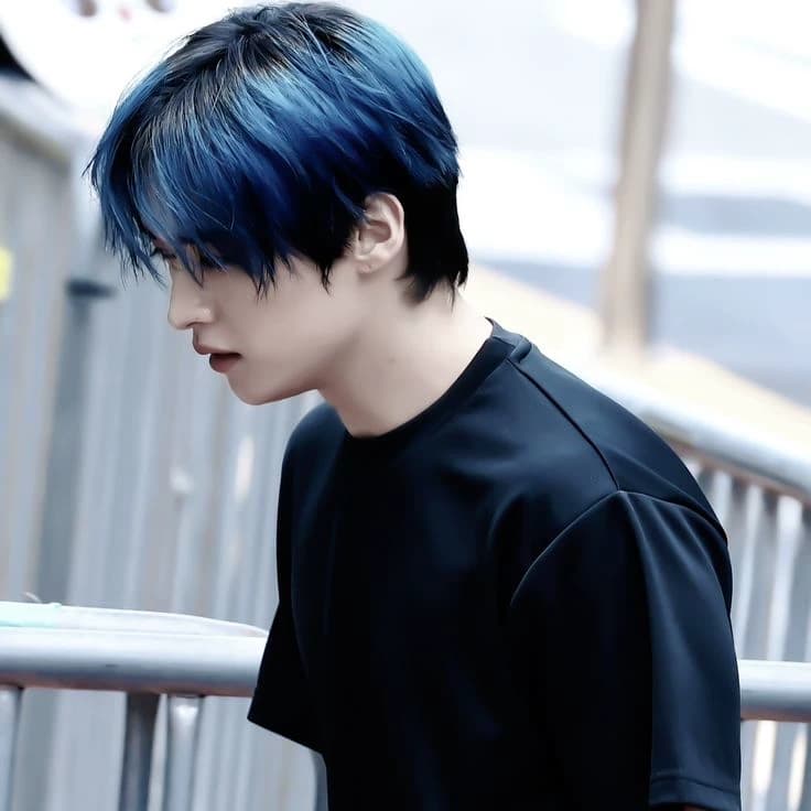 Lee know thumbnail