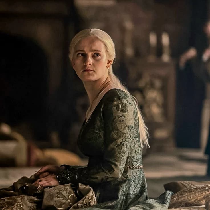 Helaena Targaryen thumbnail