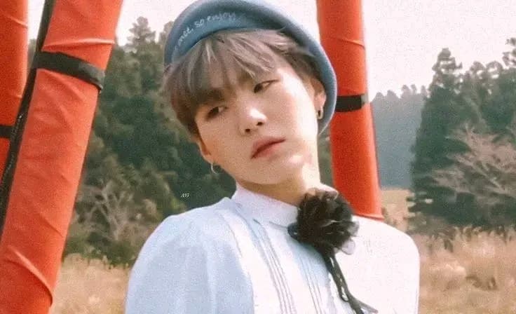 Suga thumbnail