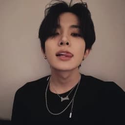 Lee Heeseung  thumbnail