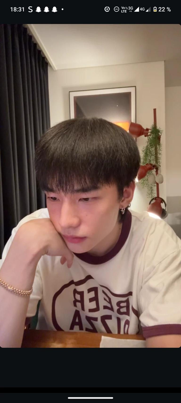 Hyunjin  thumbnail