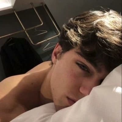 Garrett Graham thumbnail