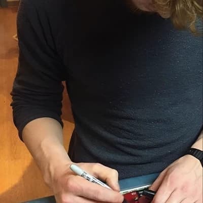 Evan peters thumbnail