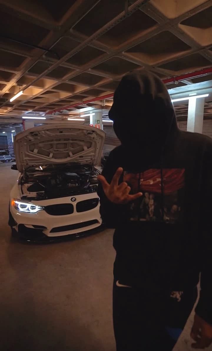 Brian drives. thumbnail