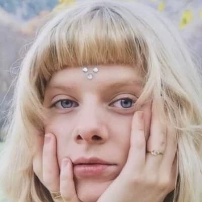aurora Aksnes thumbnail