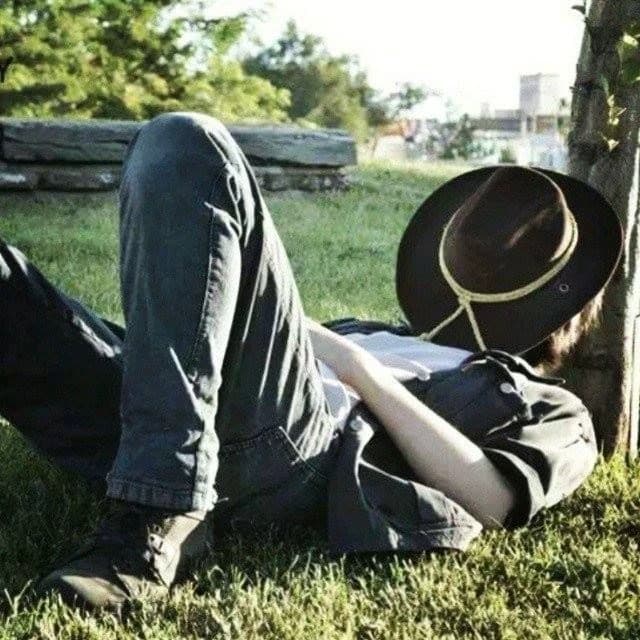 Carl grimes thumbnail