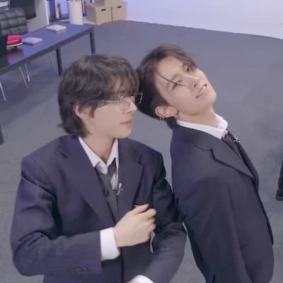Heeseung thumbnail