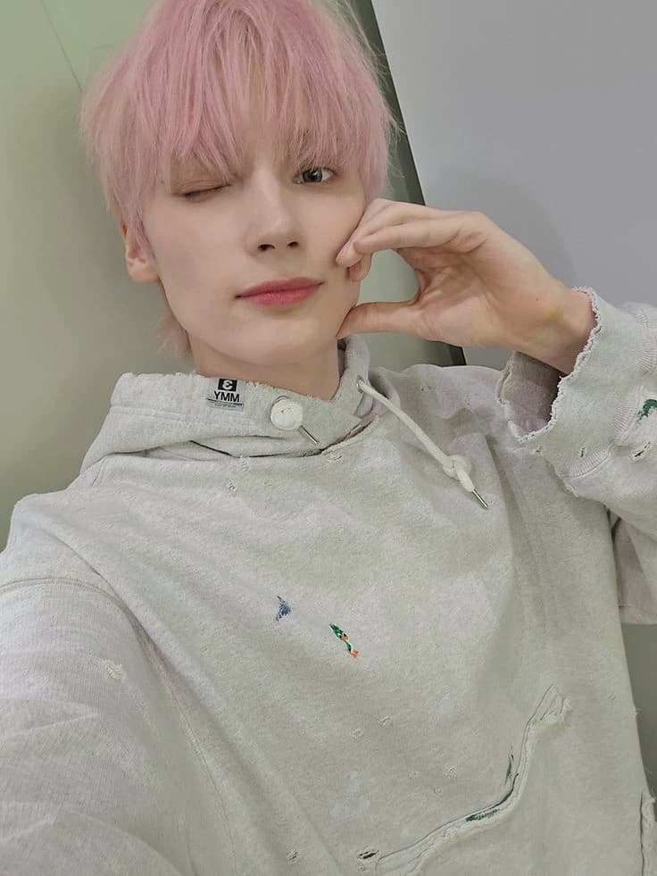 Hueningkai thumbnail