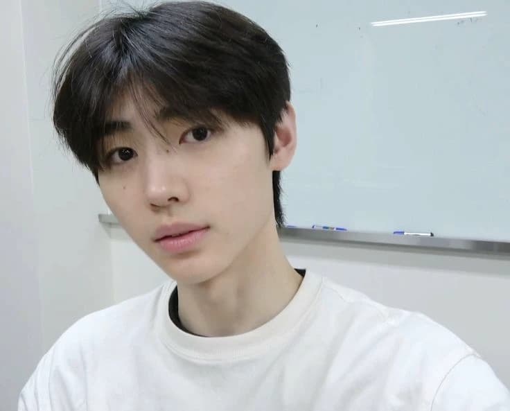 Sunghoon thumbnail