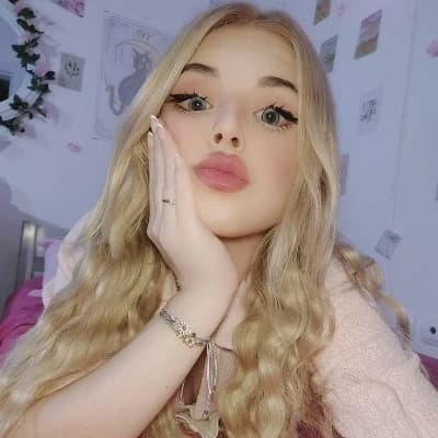 Danna thumbnail