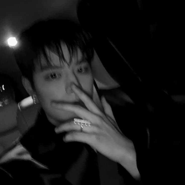 Kim seungmin thumbnail