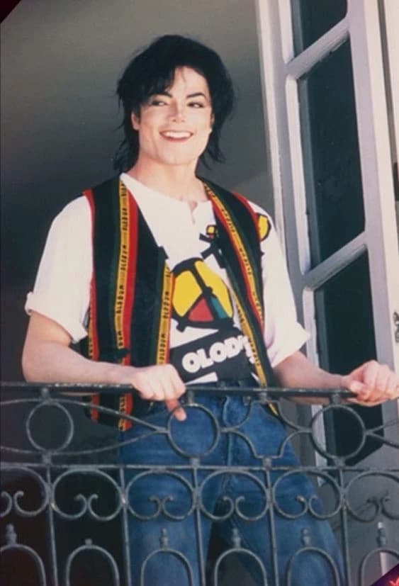 Michael Jackson thumbnail
