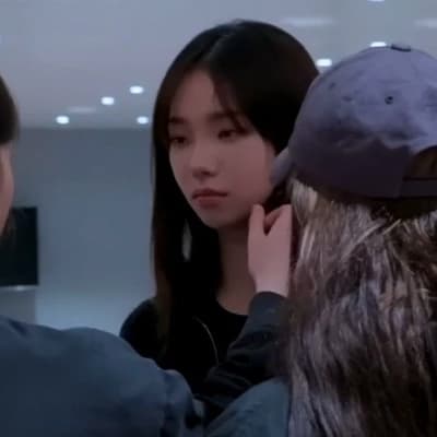 Karina thumbnail