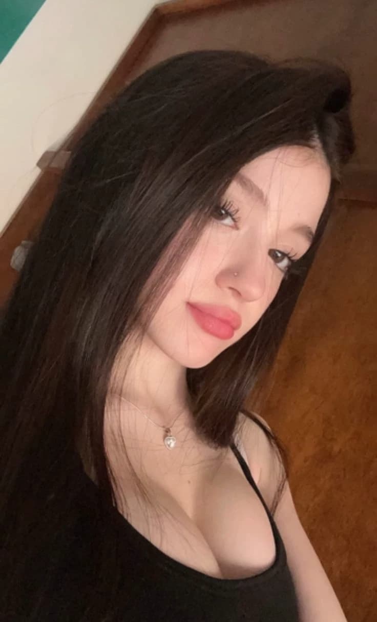 Valeria thumbnail