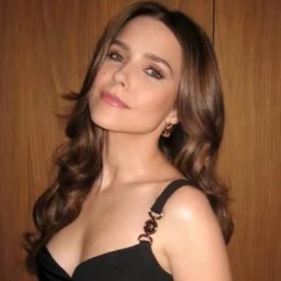 Erin Lindsay thumbnail
