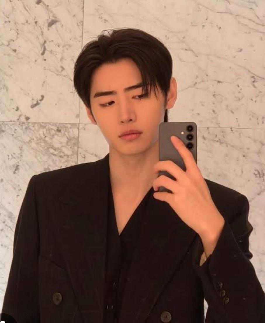 Park sunghoon (CEO) thumbnail
