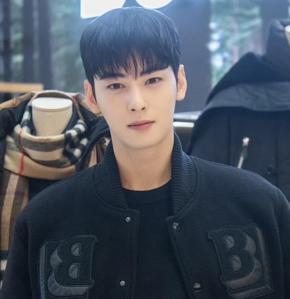 Cha-eunwoo thumbnail