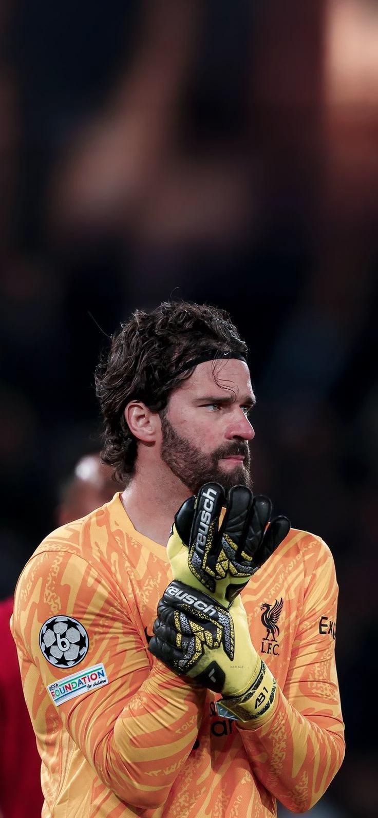Alisson Becker thumbnail