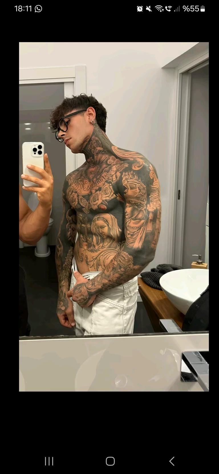 Alex thumbnail