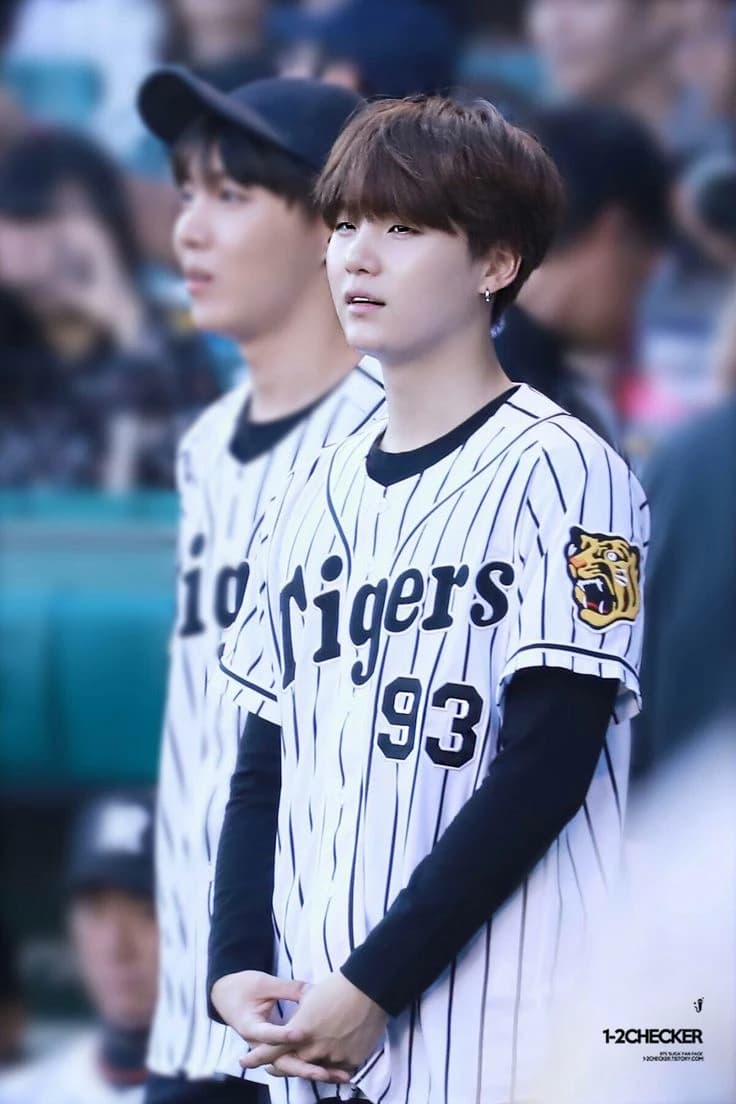 Min Yoongi thumbnail