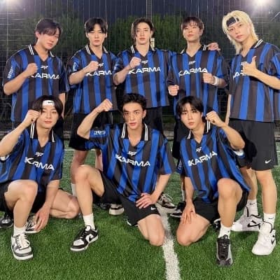 Stray kids thumbnail