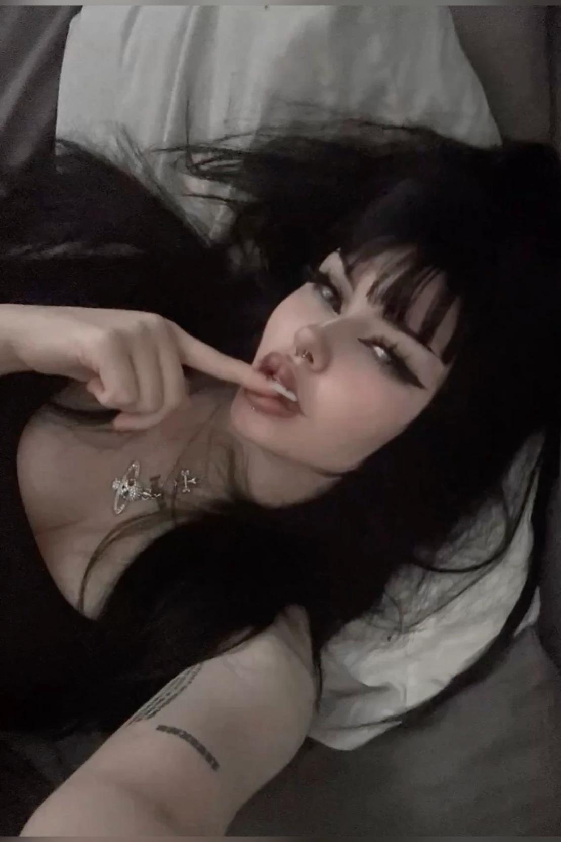 reyna thumbnail