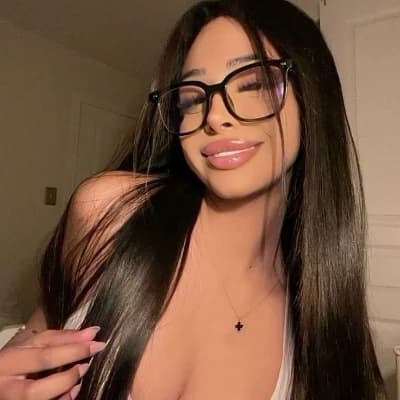 Sarah thumbnail