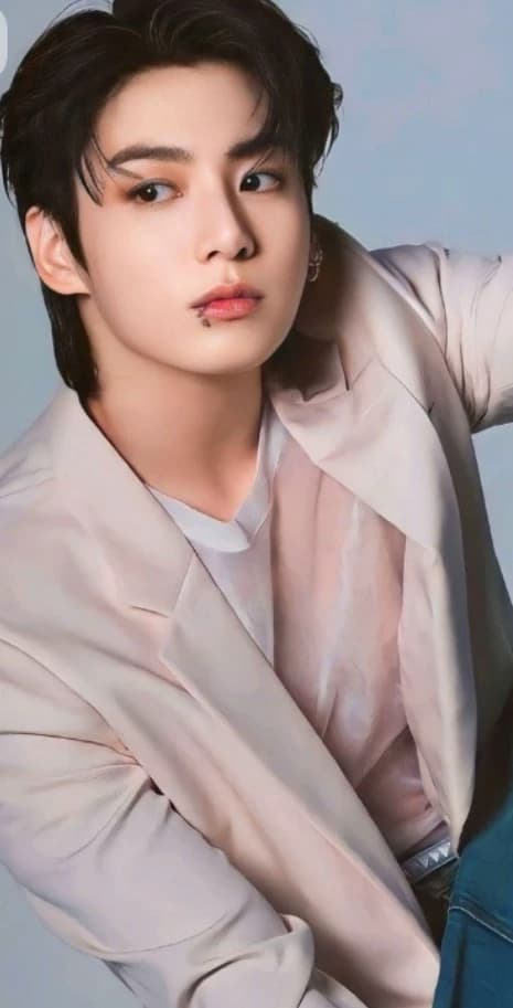 Jeon Jungkook🐇 thumbnail