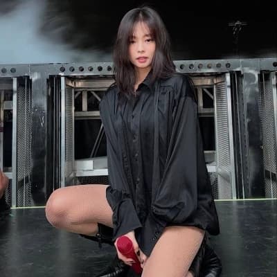 Jennie thumbnail