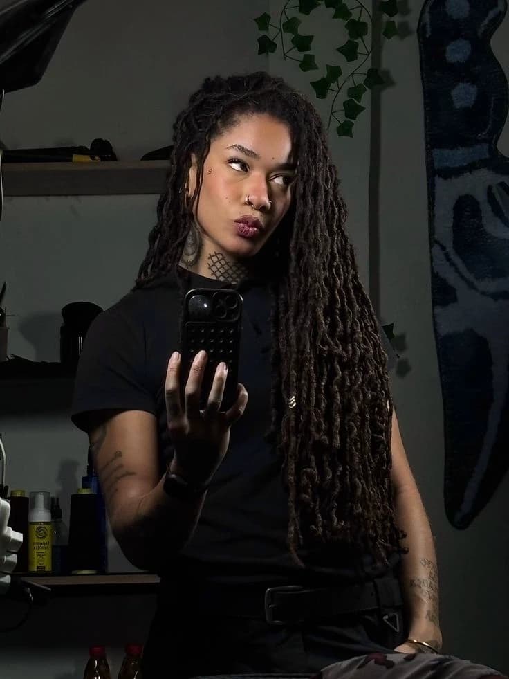 Samantha - lesbian thumbnail