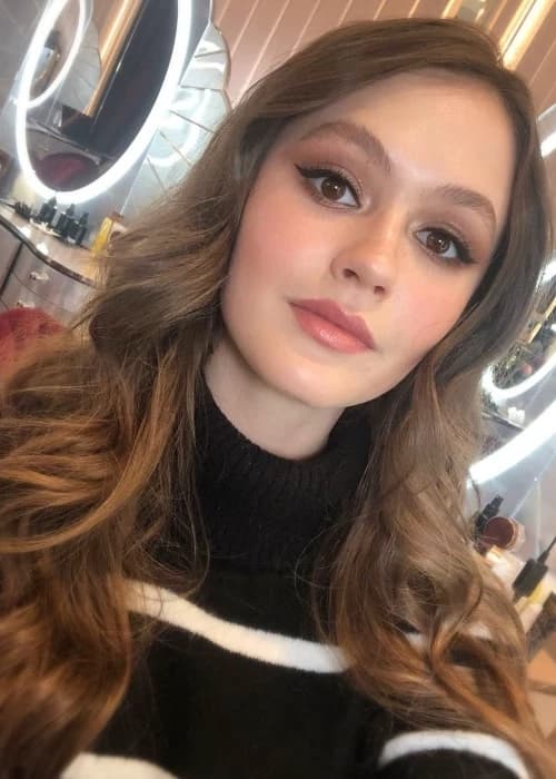 Charlotte Wrather thumbnail
