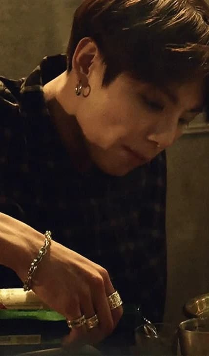 Jeon jungkook thumbnail